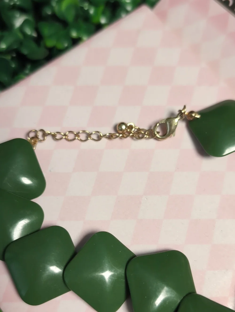Vtg Overlapping Tile Link Forest Green Necklace